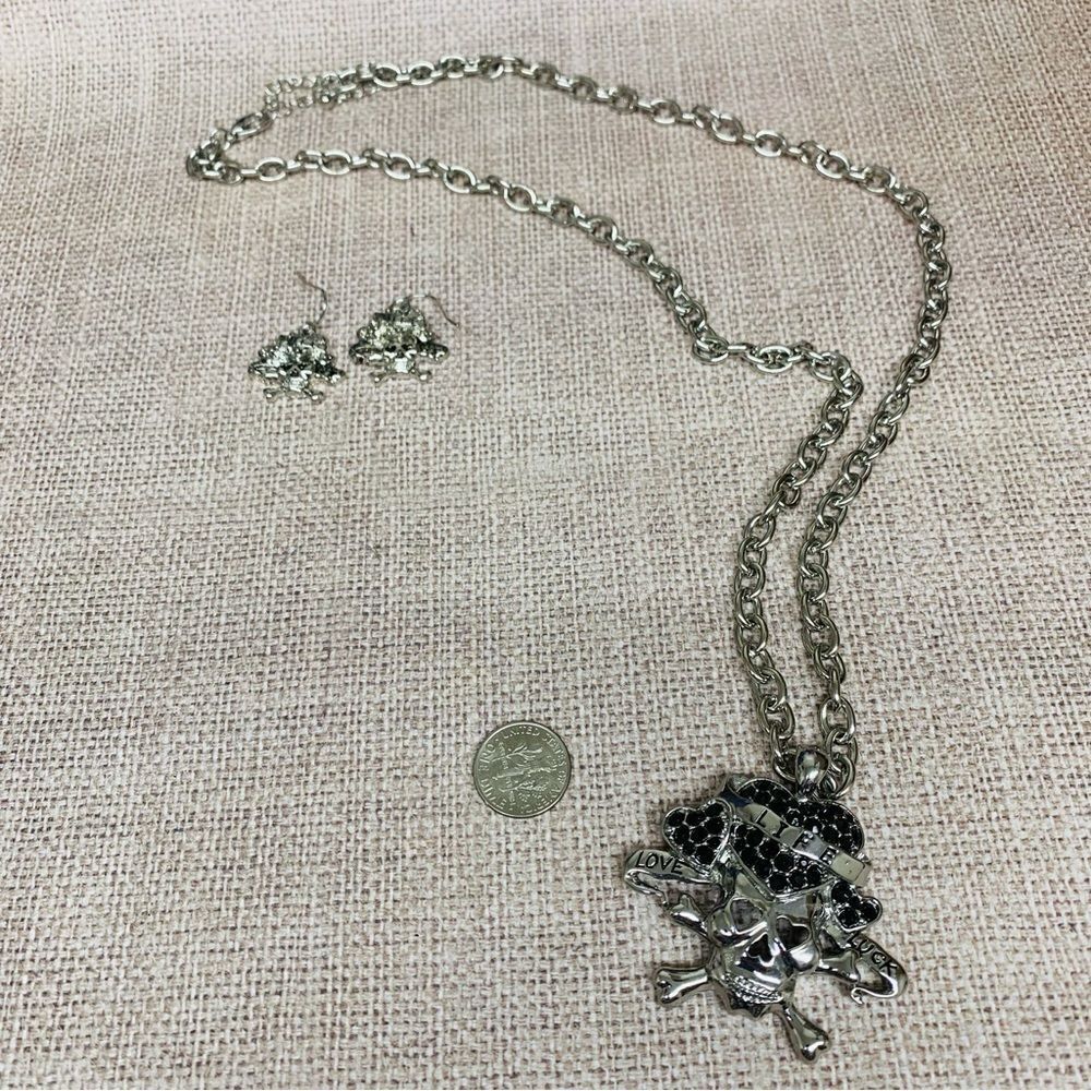 Life Love Luck Silver Black Crystal‎ Skull Cross Bones Necklace Earrings Set